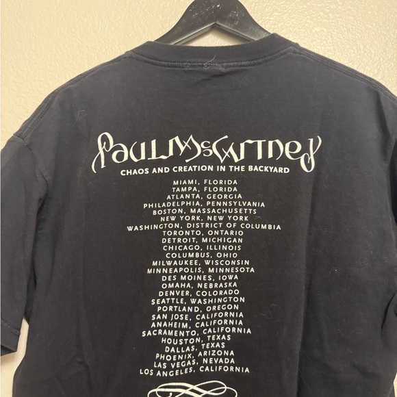 Vintage Paul McCartney Y2K Black Men’s Tour Music Band Tshirt M 20x27 - Picture 5 of 5